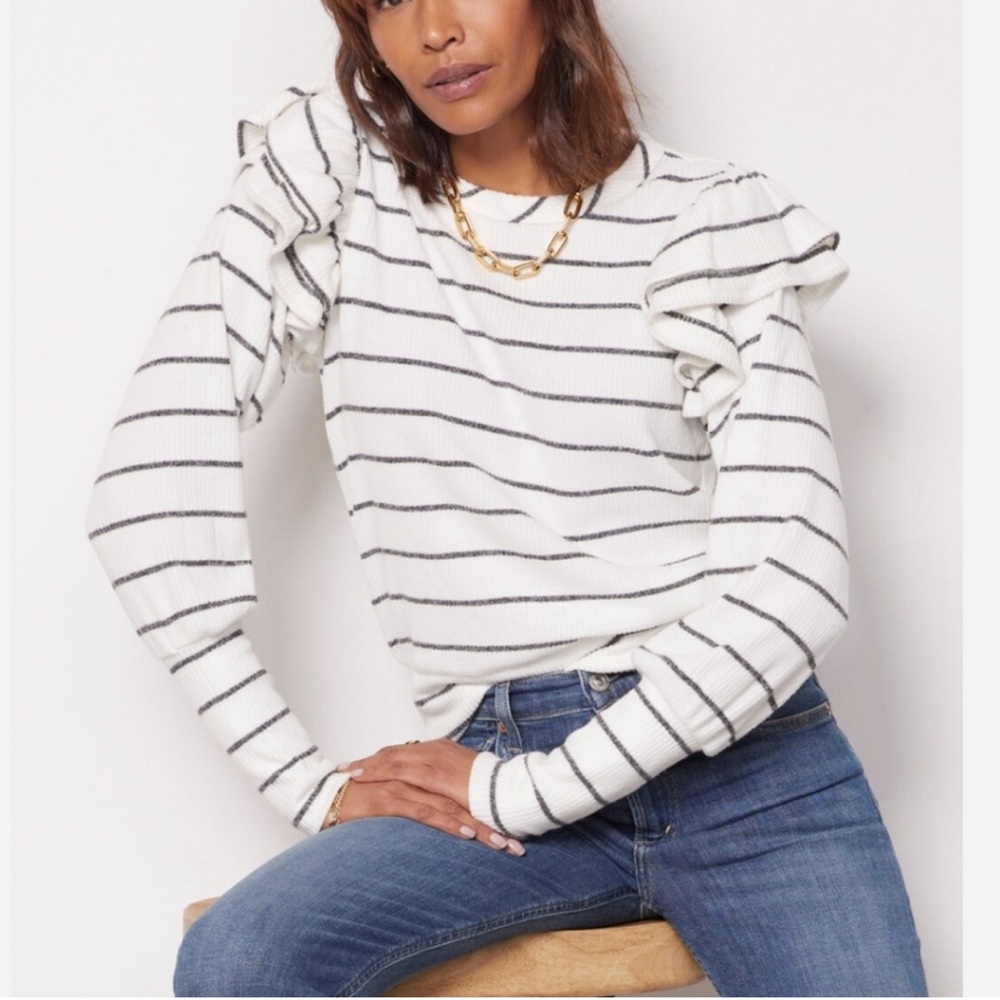 Evereve White and Black Striped Ruffle Top
